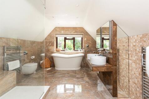 En Suite Bathroom