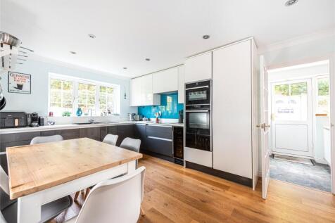 Kitchen/Breakfast Rm