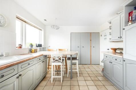 Kitchen/Breakfast Rm