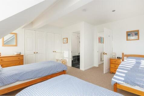 Principal Bedroom 2
