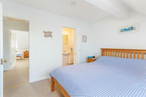 Bedroom 2-3