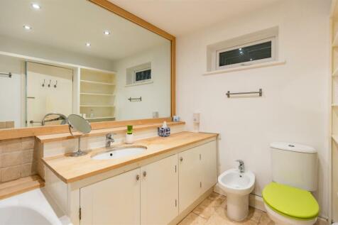 Ensuite Bathroom