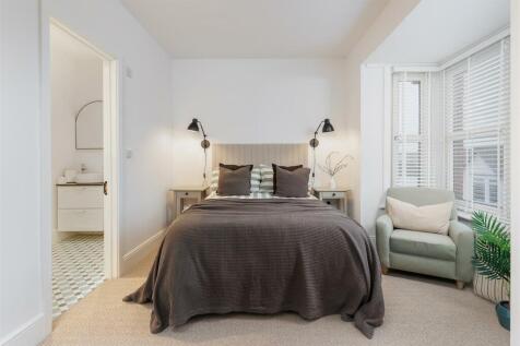 Principal Bedroom 2