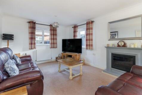 Sitting Room 1.jpg