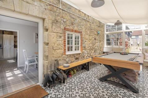 Rose Cottage entrance room