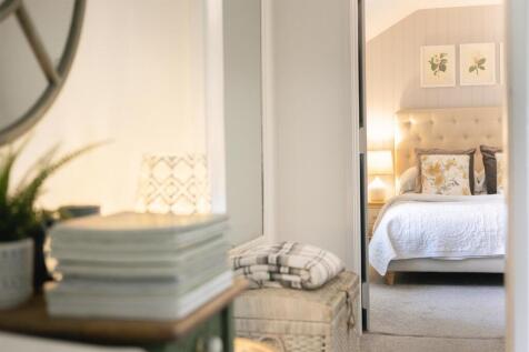 Rose Cottage Bedroom Three