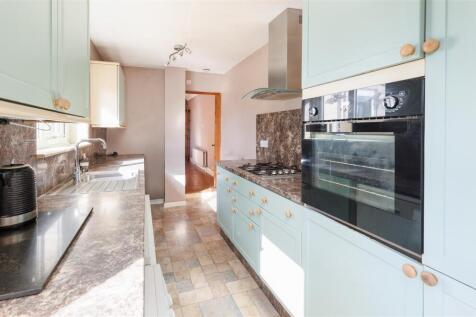 Kitchen 1-1