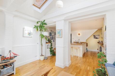 Kitchen/Family Room