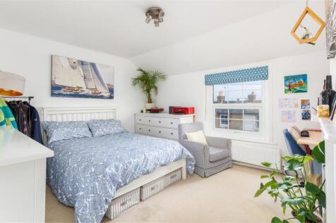 Bedroom 1-1