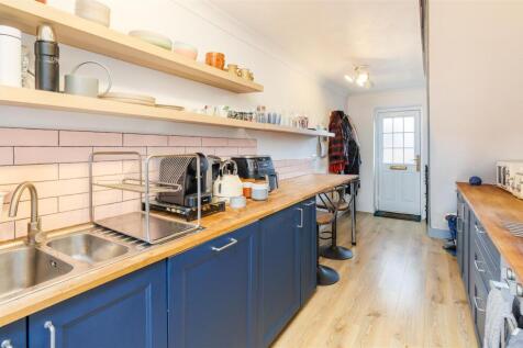 Kitchen 1-4