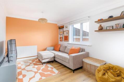 Sitting Room 1-2