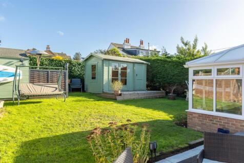 Rear Garden 3.jpg