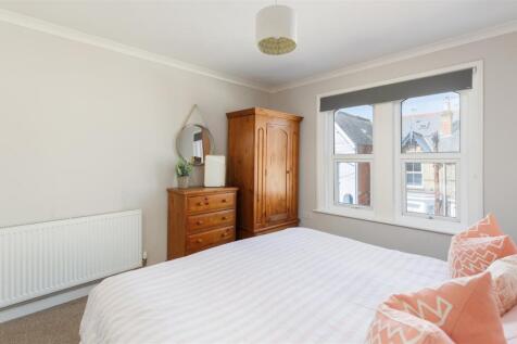 Bedroom 1-2