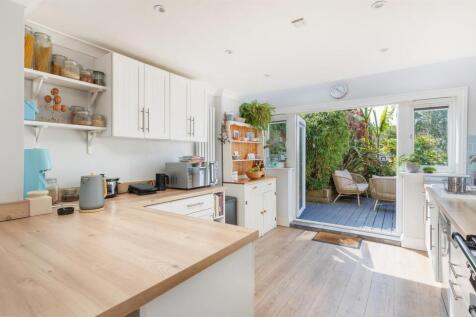Property Image 9