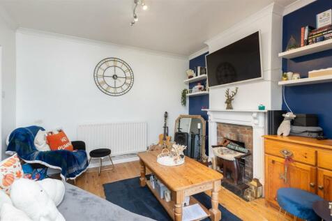 Sitting Room 2.jpg