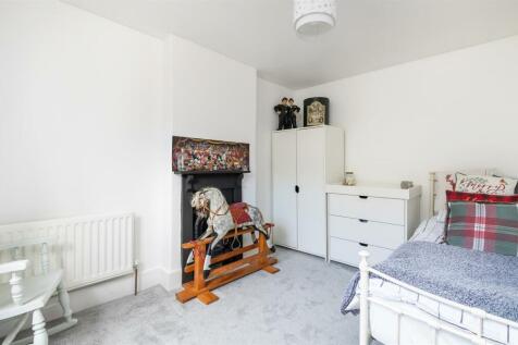 Second bedroom.jpg