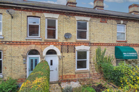 3 rose cottages front 