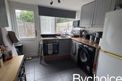 24 Duddery road kitchen .jpeg