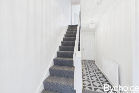 CAM05454G0-PR0064-STILL007