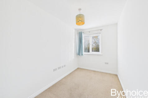 CAM05454G0-PR0079-STILL011