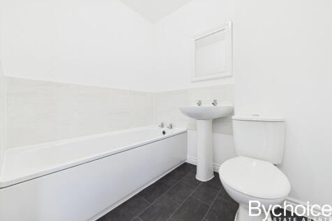 CAM05454G0-PR0079-STILL015