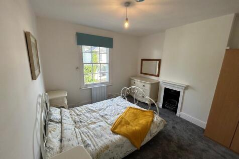 ROOM B Graystones
