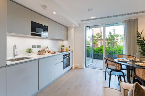 93440_Empire-House- (20)_low.jpg