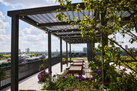 20250523_CanadaWater_TheFounding_Residential_07...