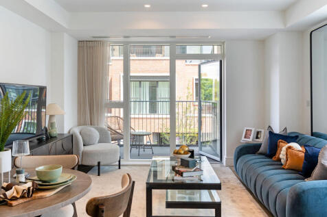 93441_Empire House Apartment (3)_low.jpg