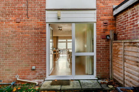 1381520-2-6915c45...