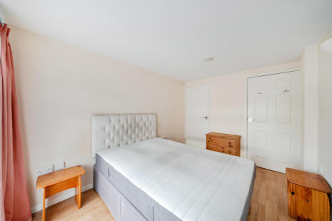 1381520-11-6915c5...