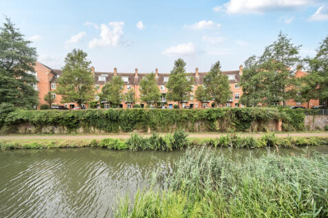 Canal Walks Close By