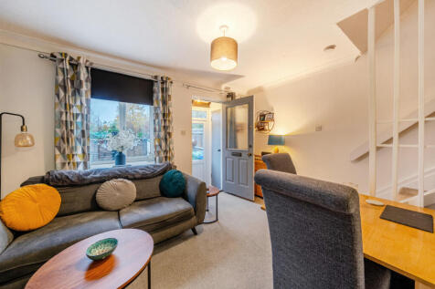 1372351-10-6911ea...