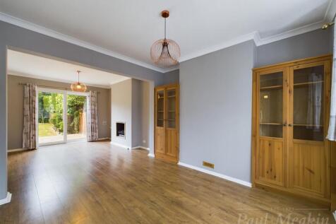 Living room.jpg