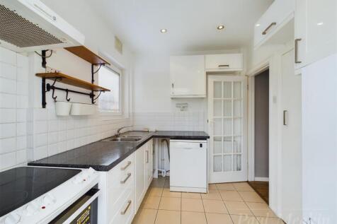 Kitchen..jpg