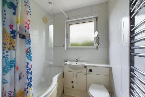 Bathroom.jpg