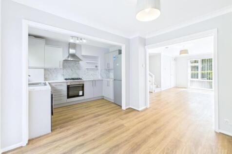 Kitchen diner .jpg