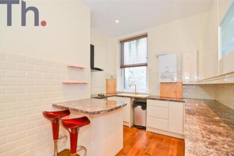 Kitchen-Breakfast Area