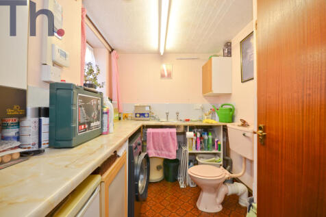 Utility Room.JPG