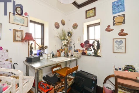 Bedroom 3 into Study.JPG