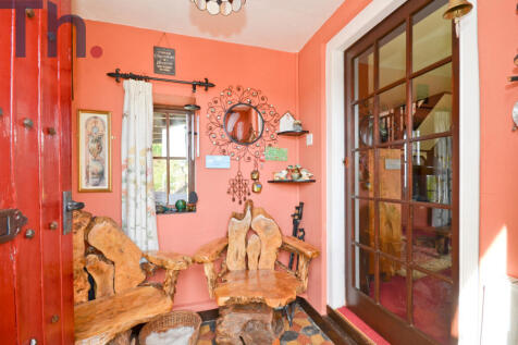 Entrance Hall.JPG