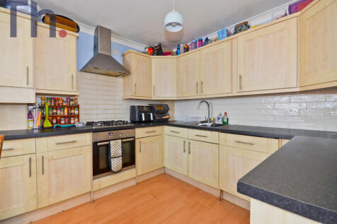 Kitchen Area.JPG