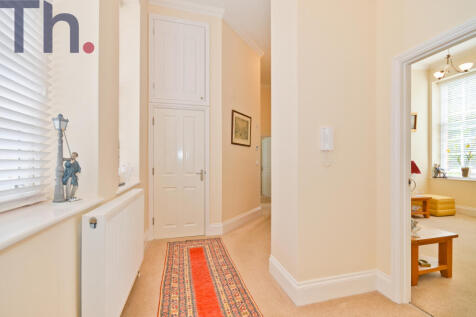 Entrance Hall.JPG