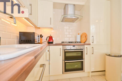 Kitchen Area (3).JPG