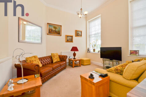 Lounge Area.JPG