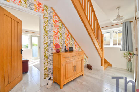 Entrance Hall &amp; Stairway.JPG