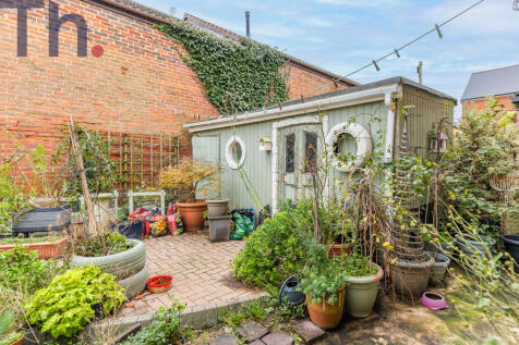 Summer House