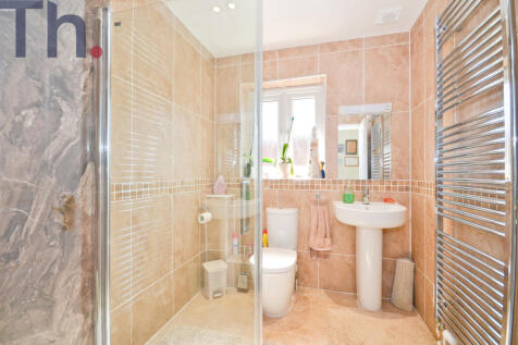 Annexe Shower Room