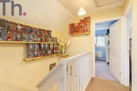 2nd Floor Landing