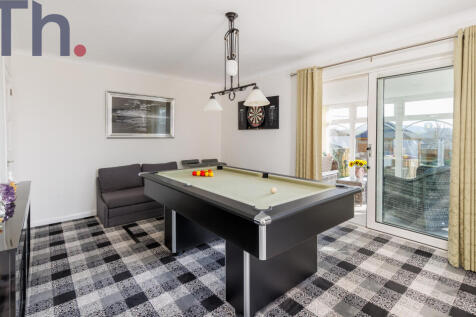 Bedroom 4/Games Room